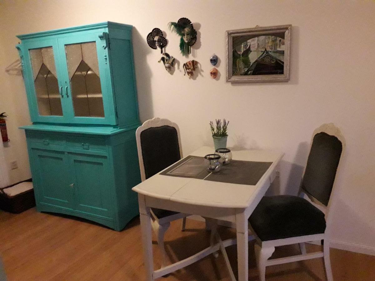 Апартаменти Anneke'S Bed En Botterhammeke Woensdrecht Екстер'єр фото